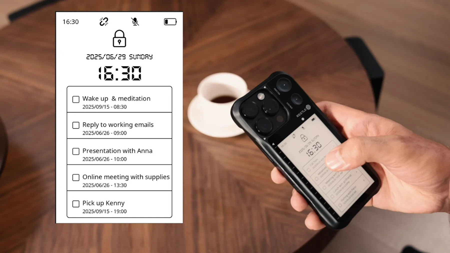 Het nieuwe iPhone-hoesje met een E-Ink-scherm